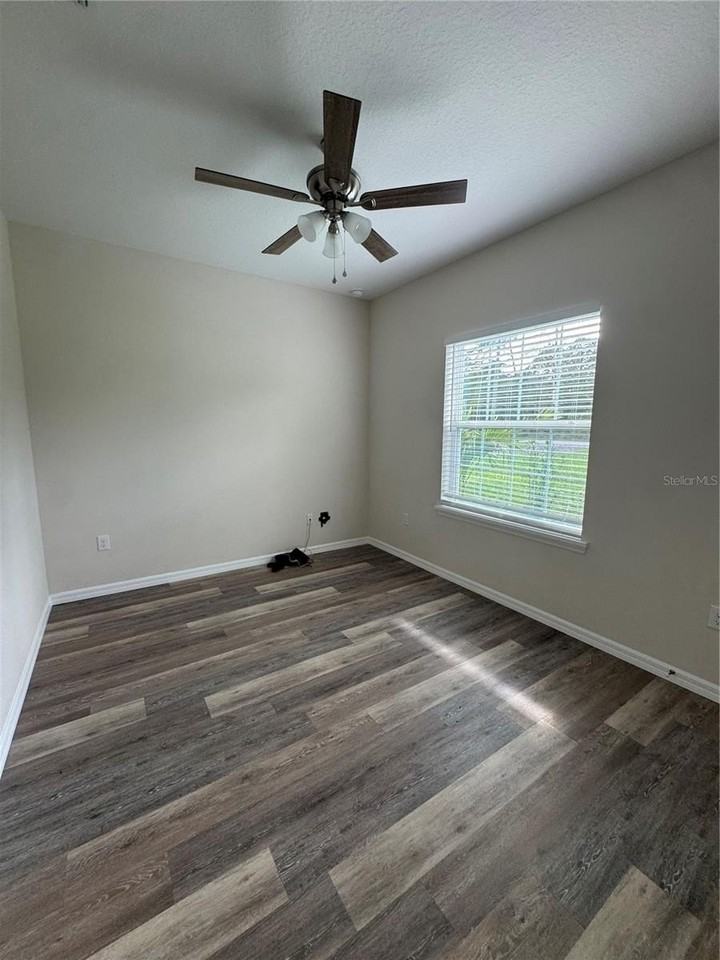 41346 Persimmon St - Photo 3 of 15