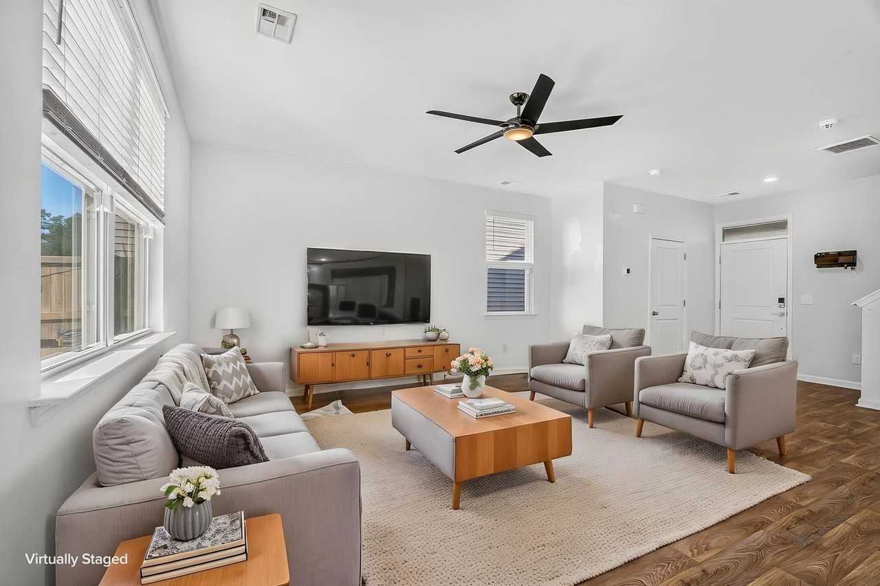 123 Sweet Cherry Ln - Photo 6 of 40