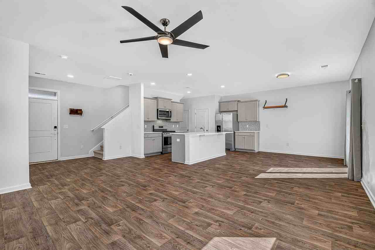 123 Sweet Cherry Ln - Photo 7 of 40