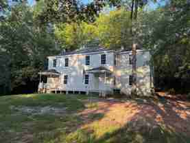 228 W Chewacla Dr - Photo 1 of 1
