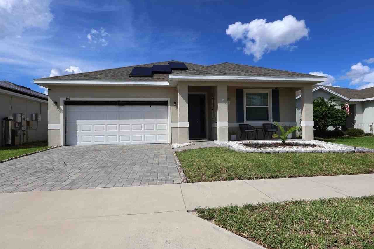 301 Golden Sands Cir