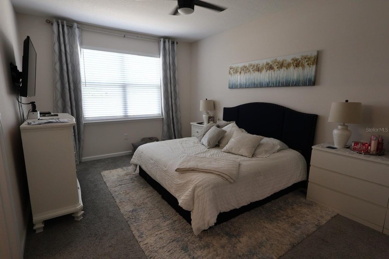 301 Golden Sands Cir - Photo 5 of 14