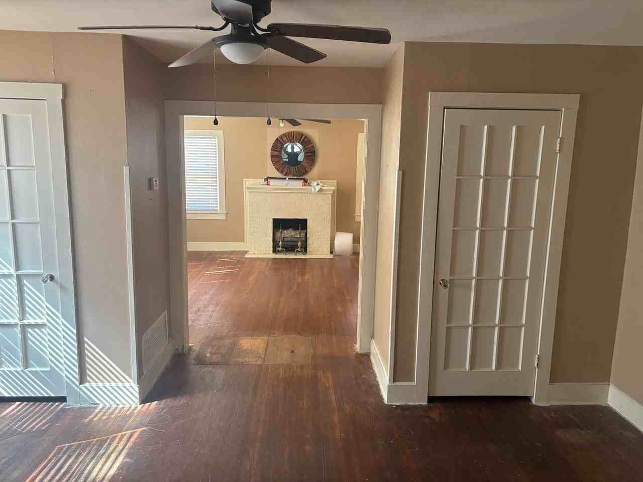 3355 S 4th St - Photo 4 of 14