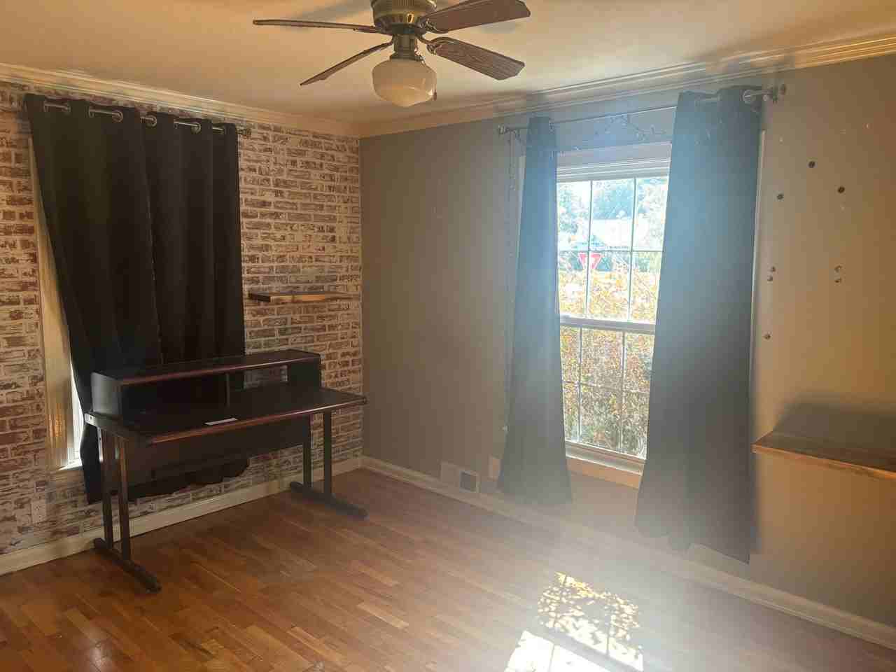1841 Belmont Blvd - Photo 3 of 14