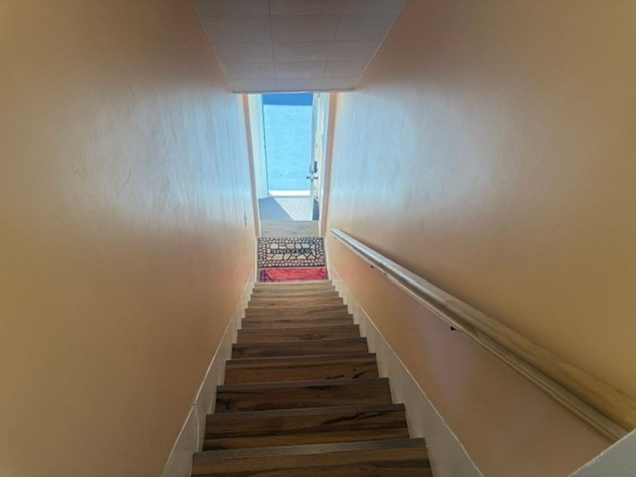 280 Hillside Ave - Photo 2 of 13