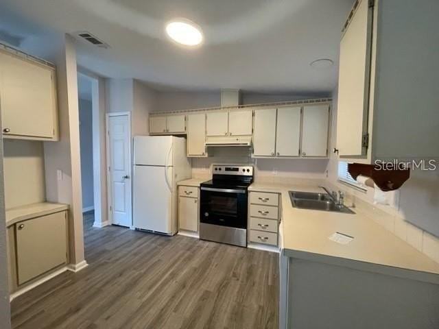 1211 Panama Pl - Photo 6 of 15
