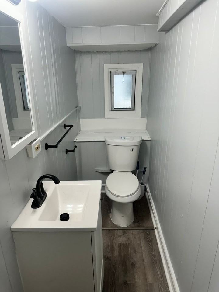 36 S Elberon Ave - Photo 3 of 10