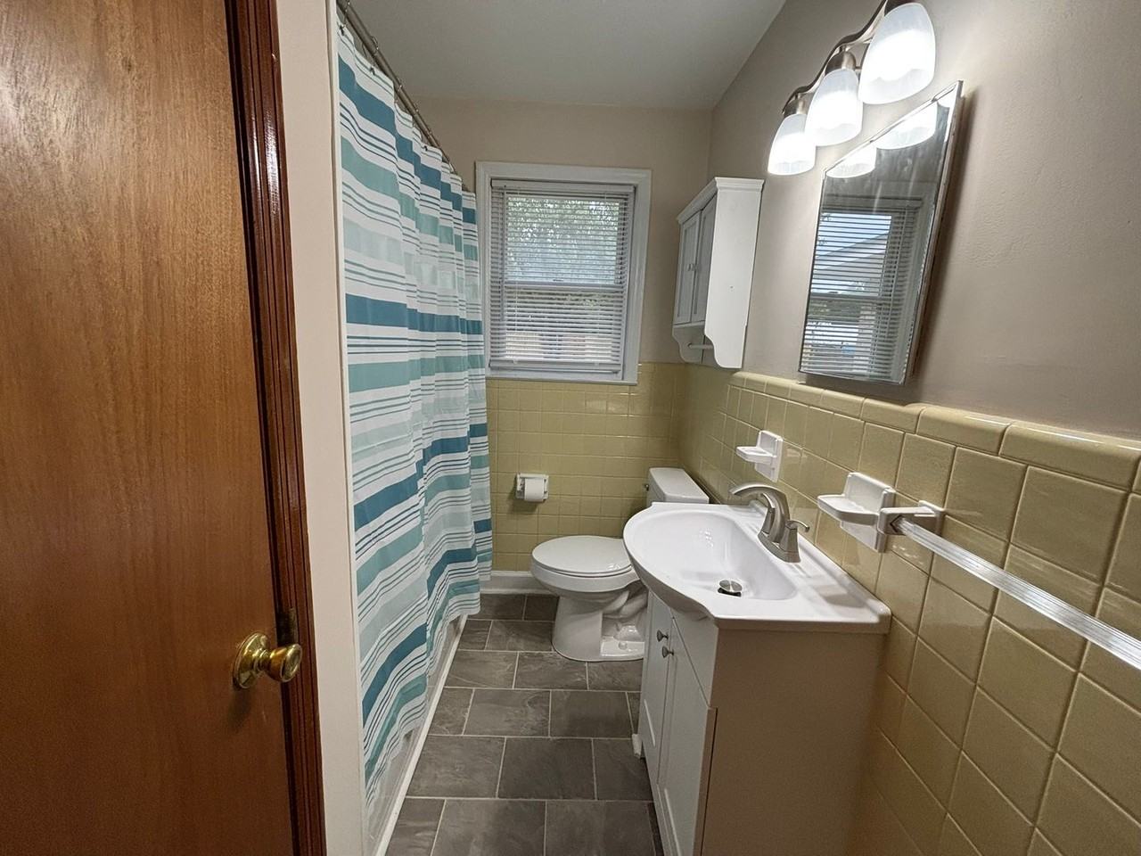 626 Lexington Ave - Photo 7 of 15
