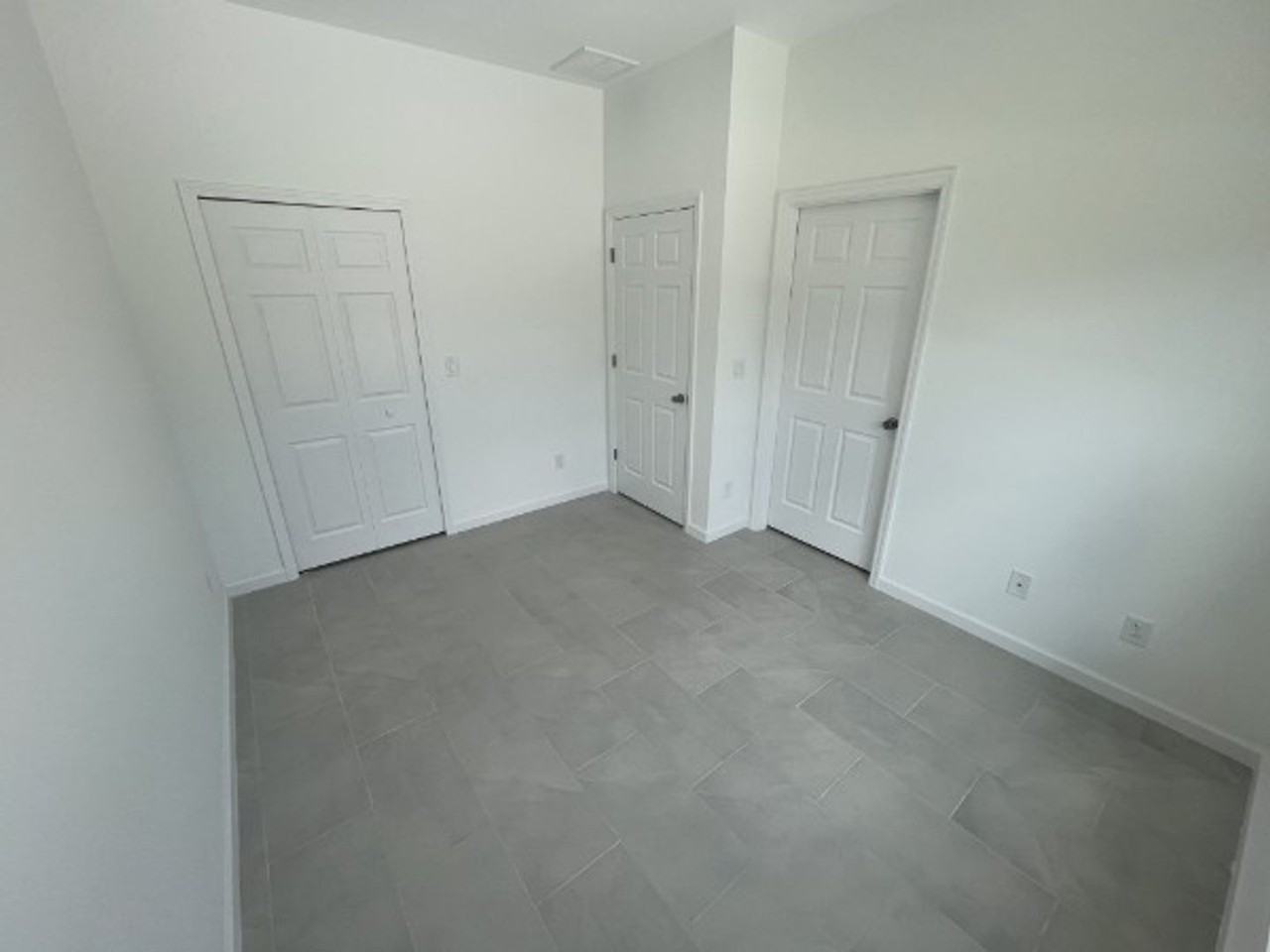 706 Azure Ave - Photo 6 of 10