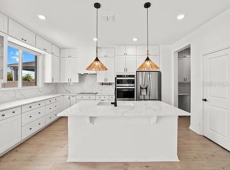 5005 Golden River Ln - Photo 3 of 30