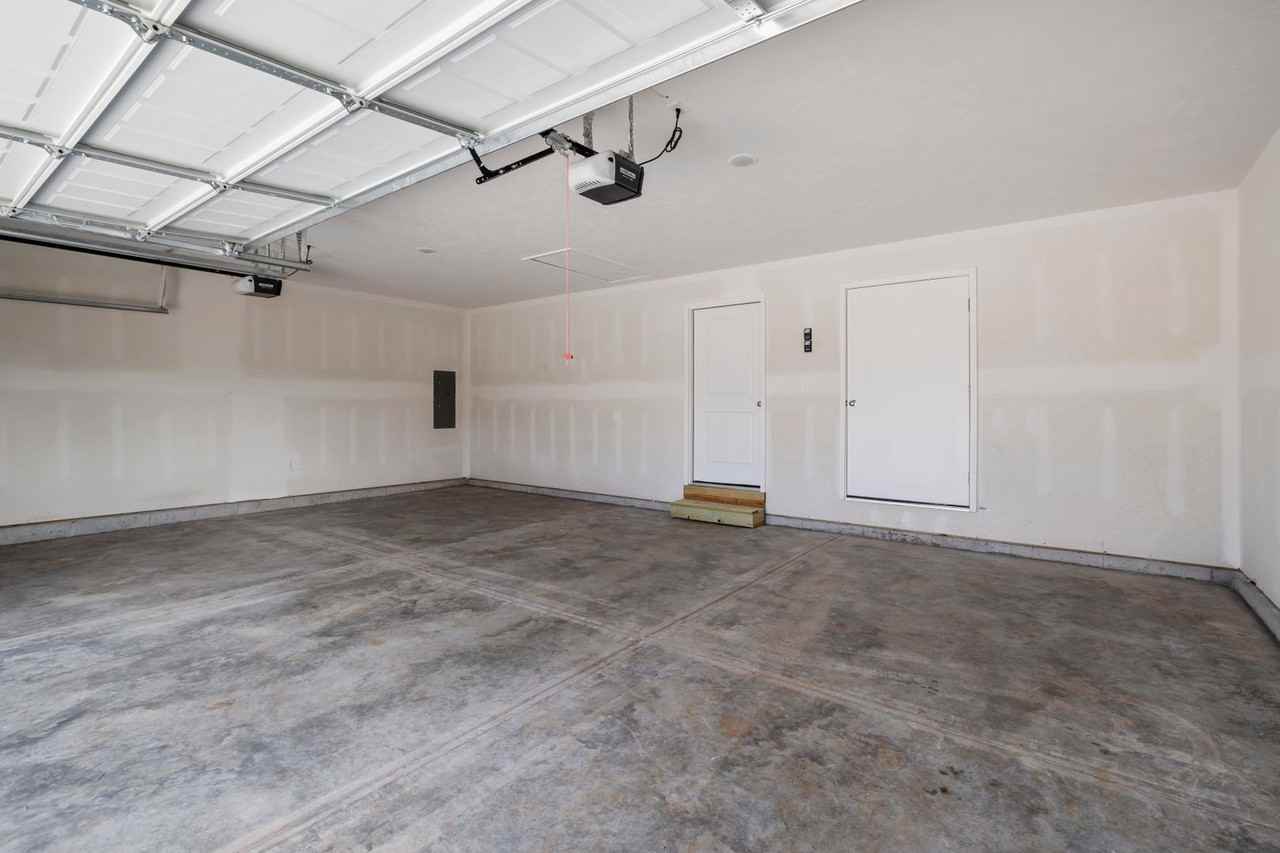 770 W Cherokee Way - Photo 2 of 30
