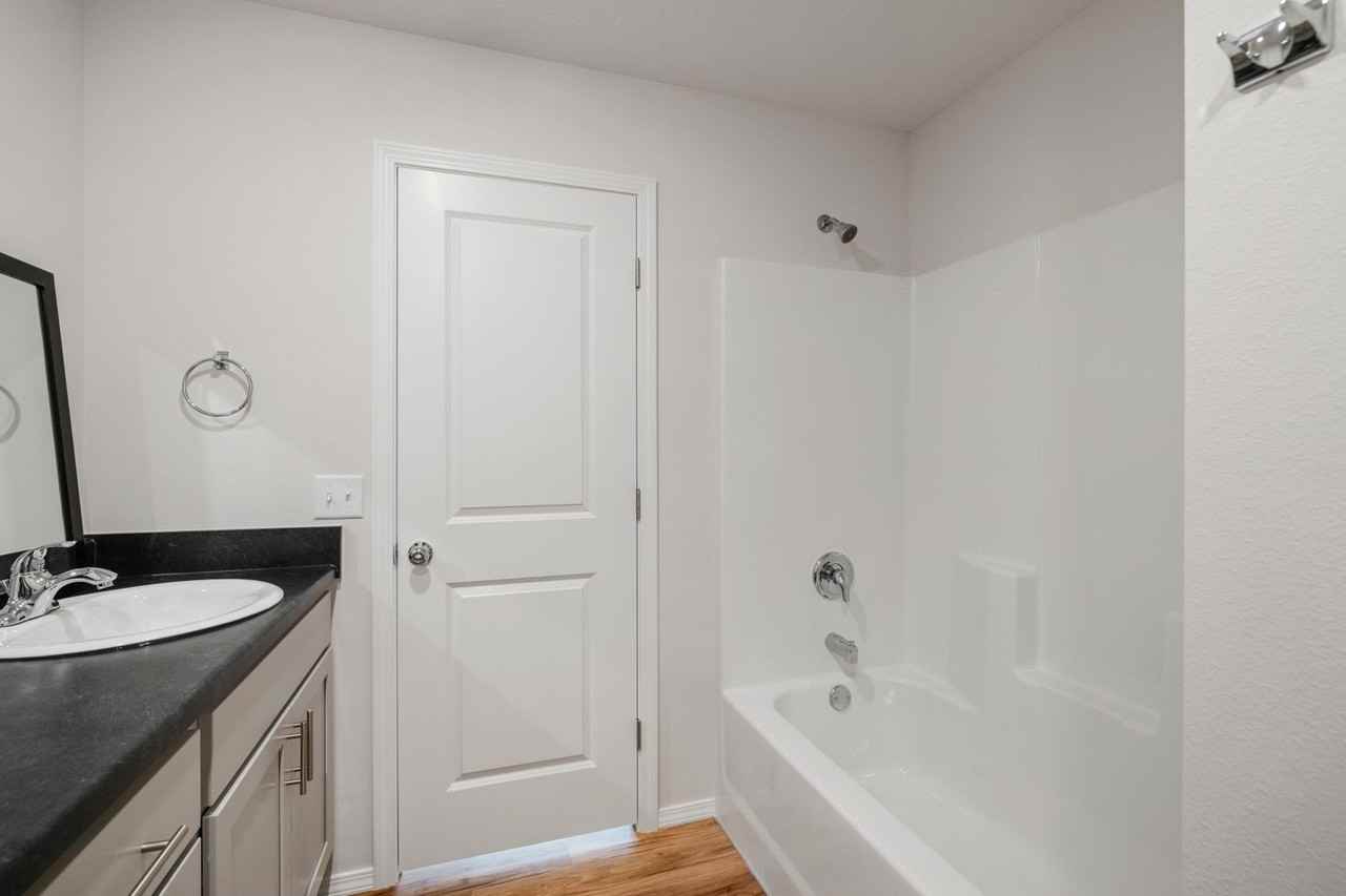 770 W Cherokee Way - Photo 6 of 30
