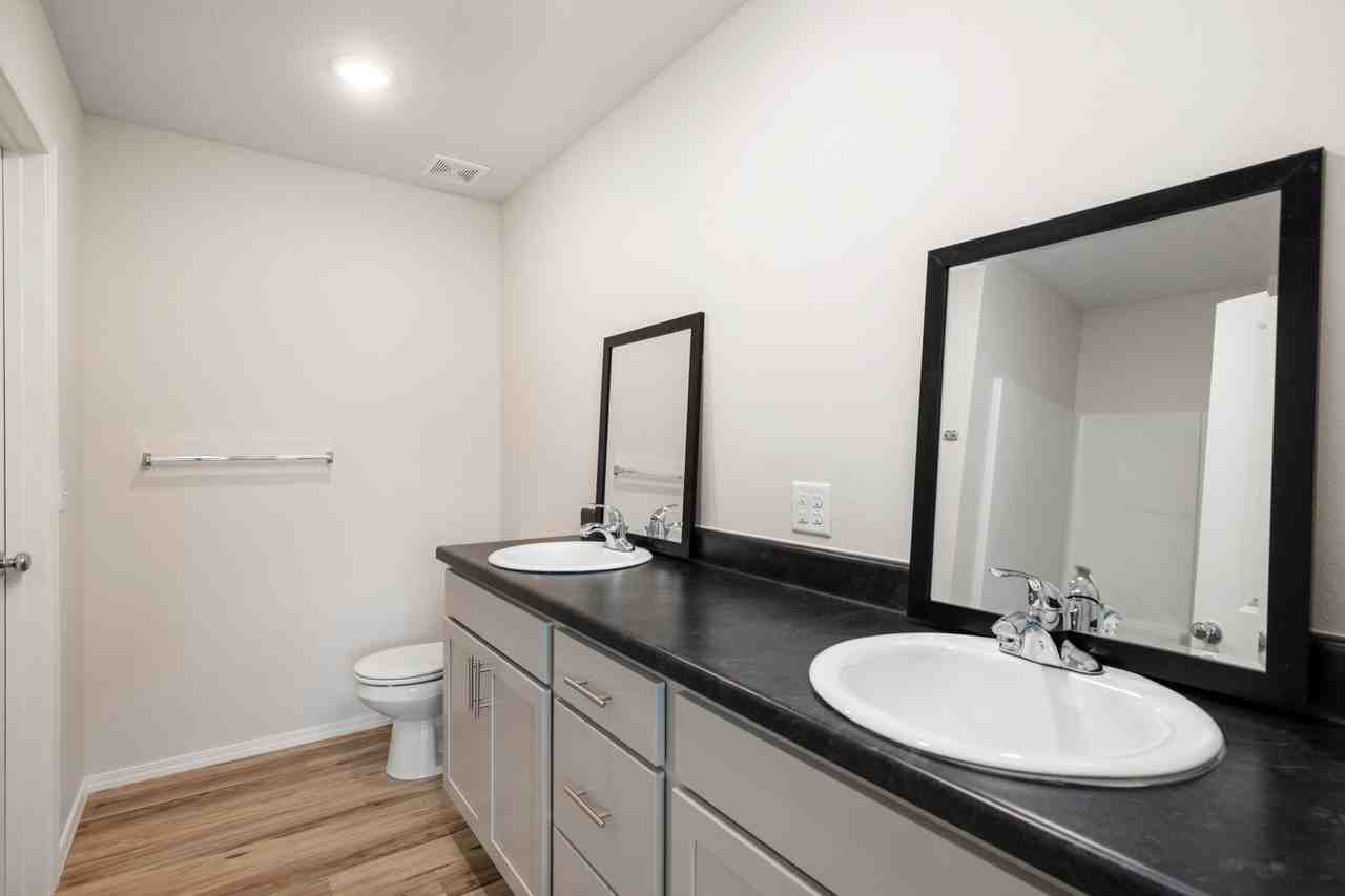 770 W Cherokee Way - Photo 7 of 30