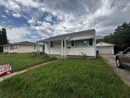 featured image of 1209 W 1st St
