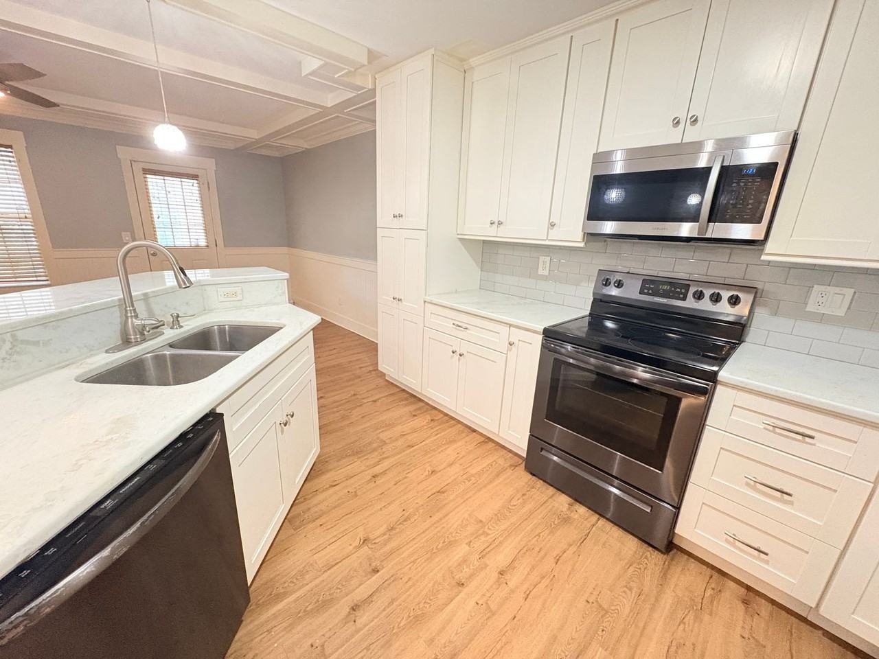 213 Station Mill Blvd - Photo 7 of 23