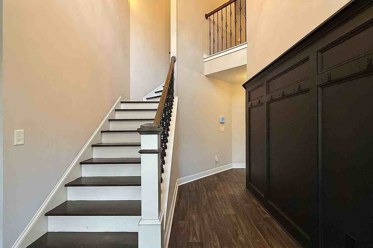 309 Nashview Trl - Photo 3 of 46