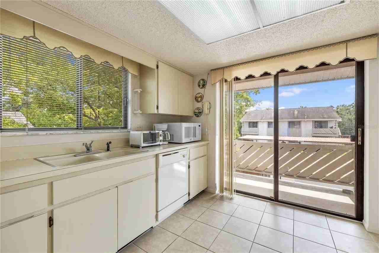 8023 Feather Ct #D - Photo 6 of 40