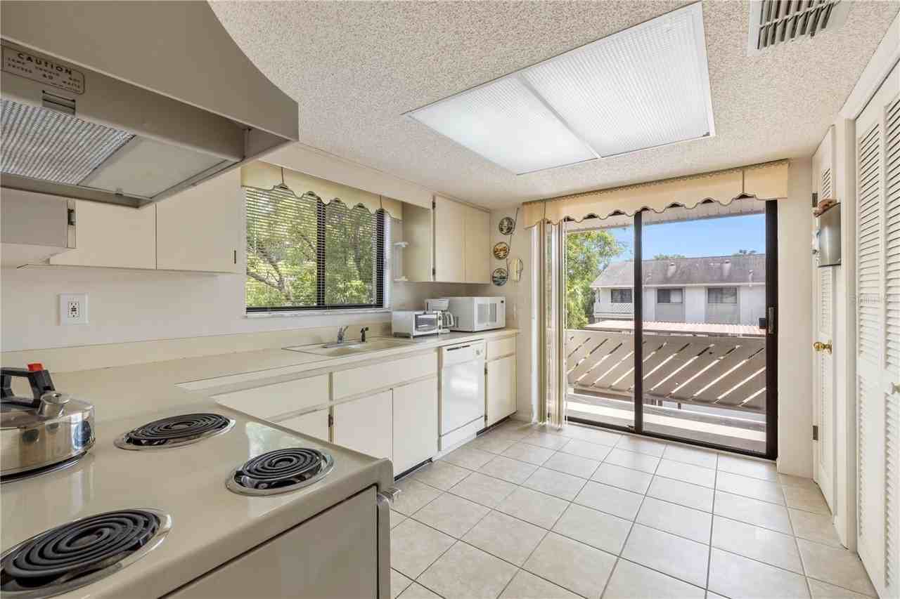 8023 Feather Ct #D - Photo 7 of 40
