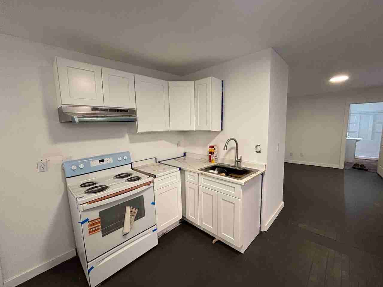 51 Main St - Photo 4 of 9
