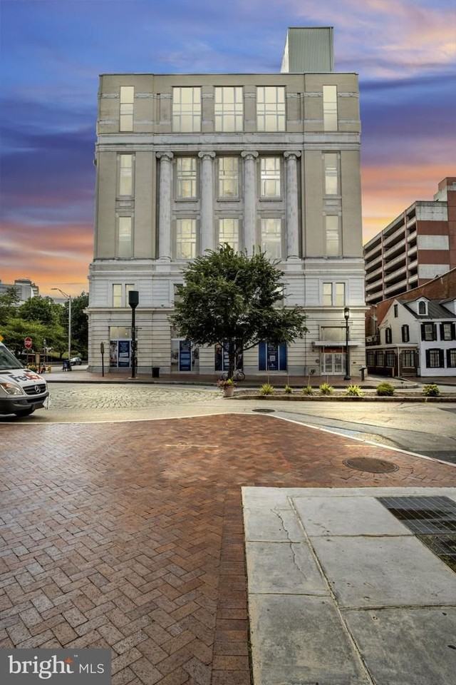 231 State St #606