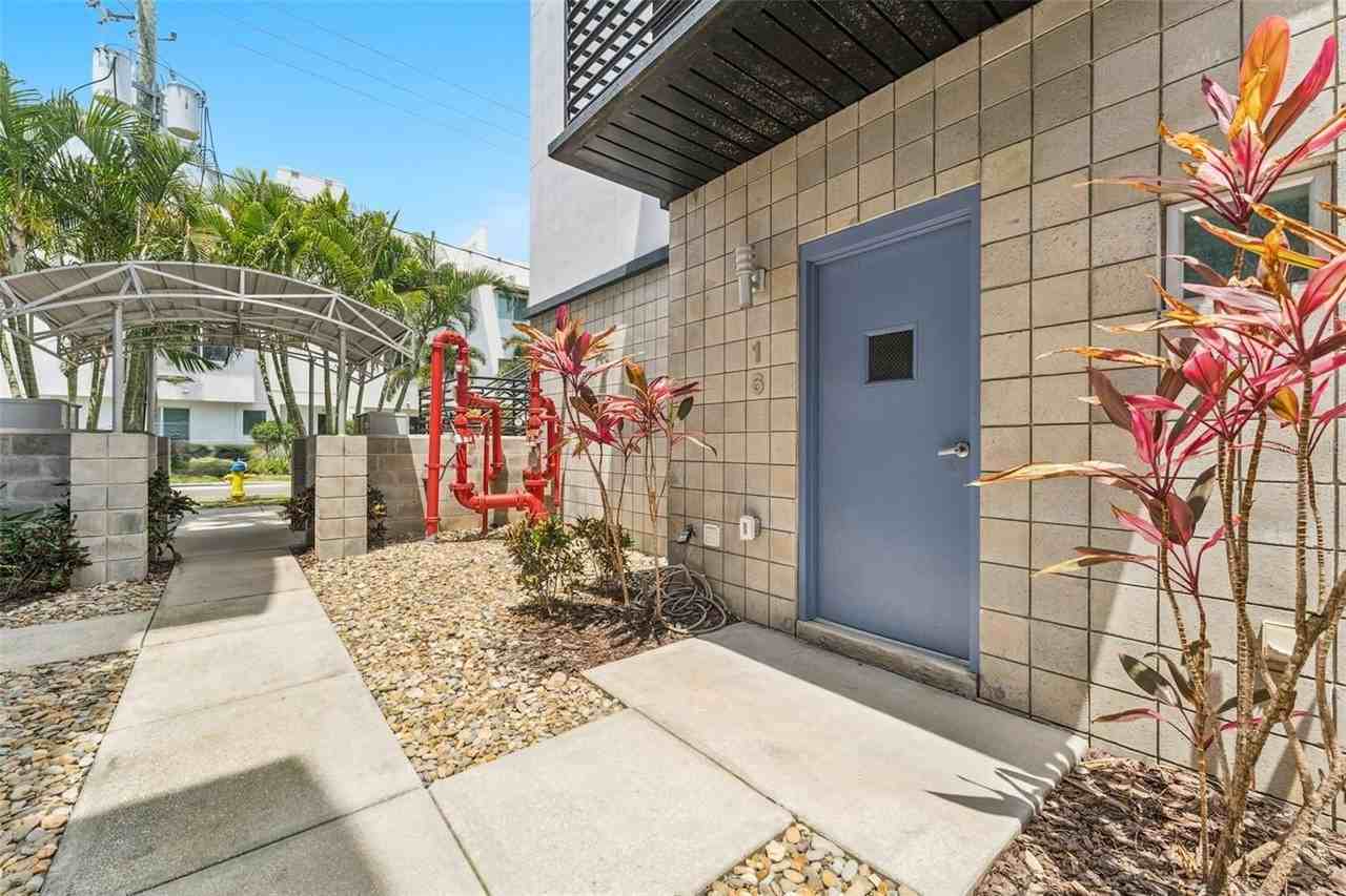 5008 S Macdill Ave #16