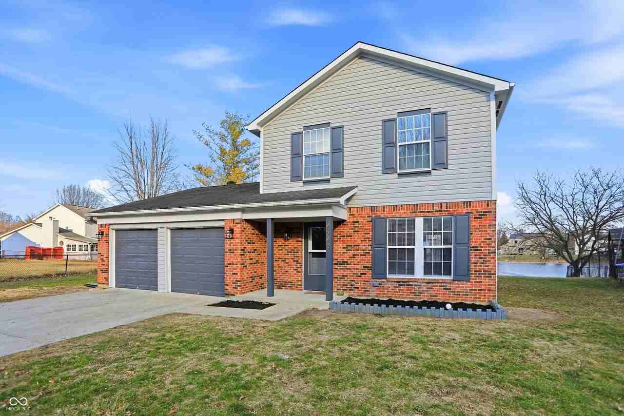 4749 Rocky Knob Ln - Photo 4 of 32