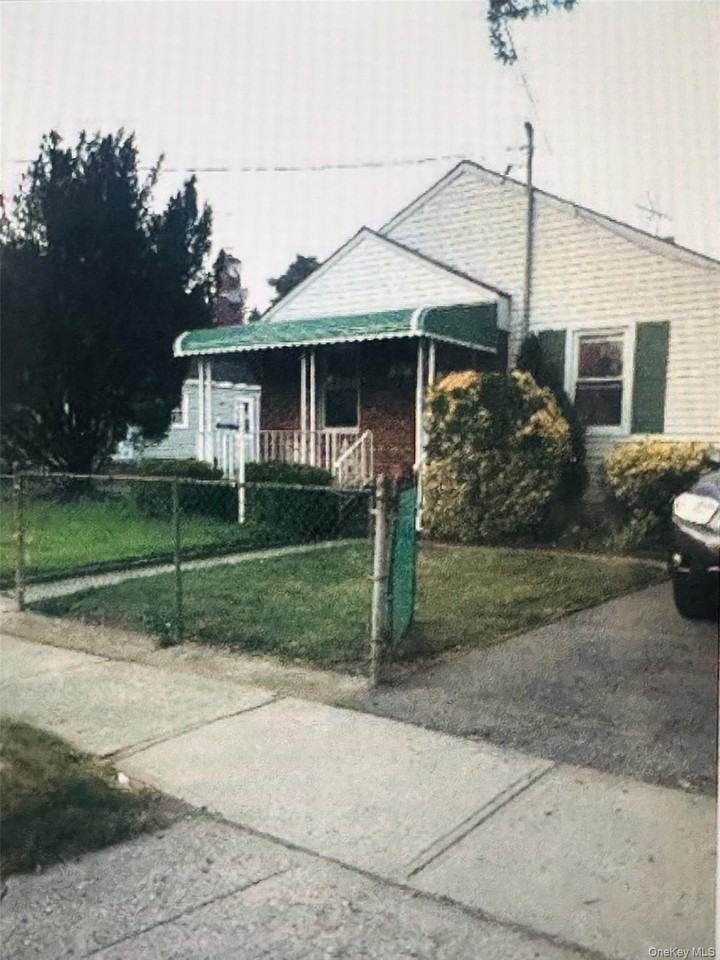 22 Gordon Ave