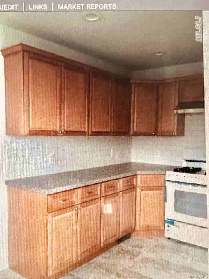 22 Gordon Ave - Photo 6 of 6