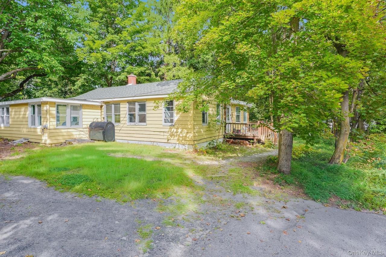 220 South St - Photo 2 of 24