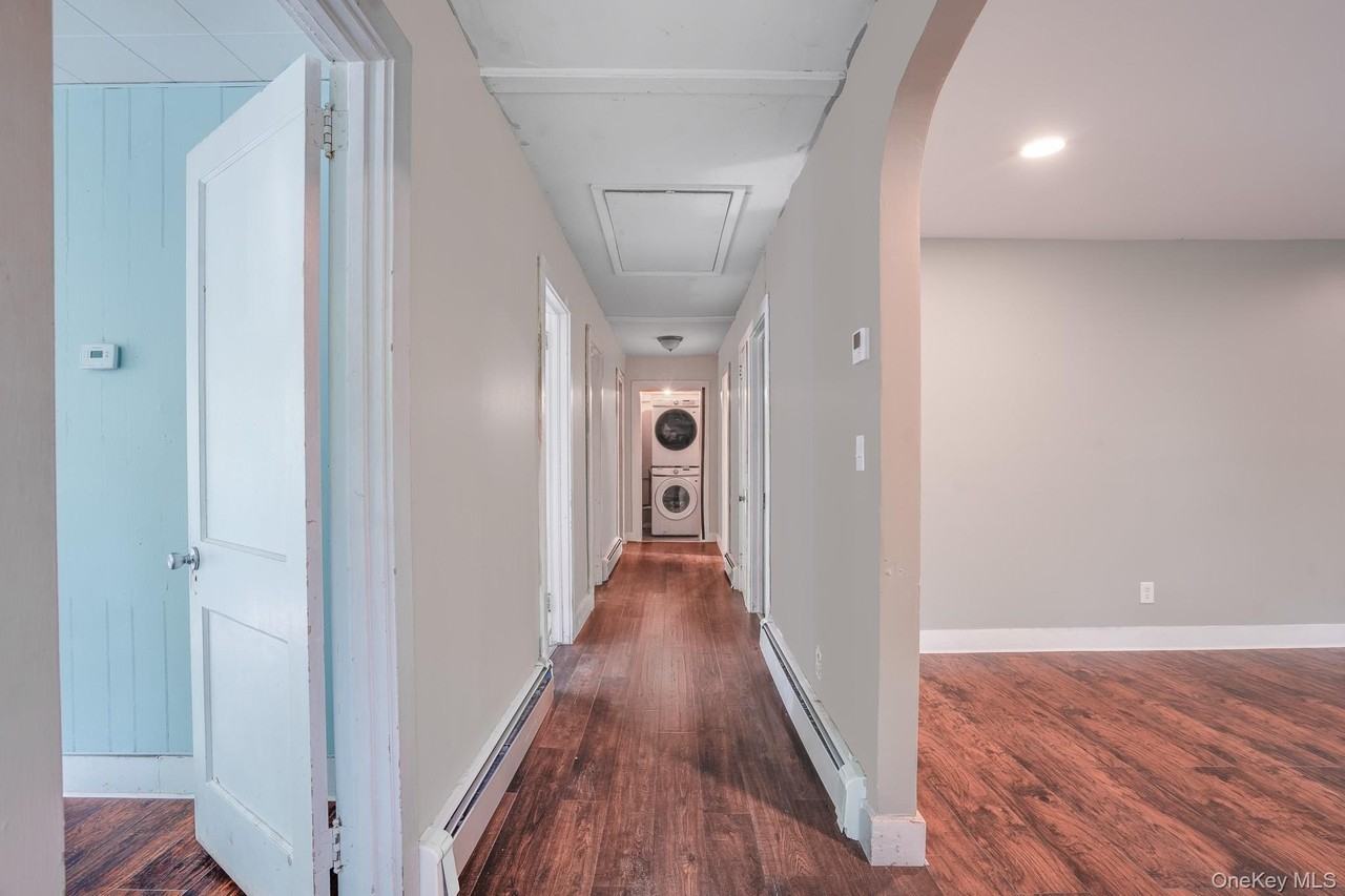 220 South St - Photo 5 of 24