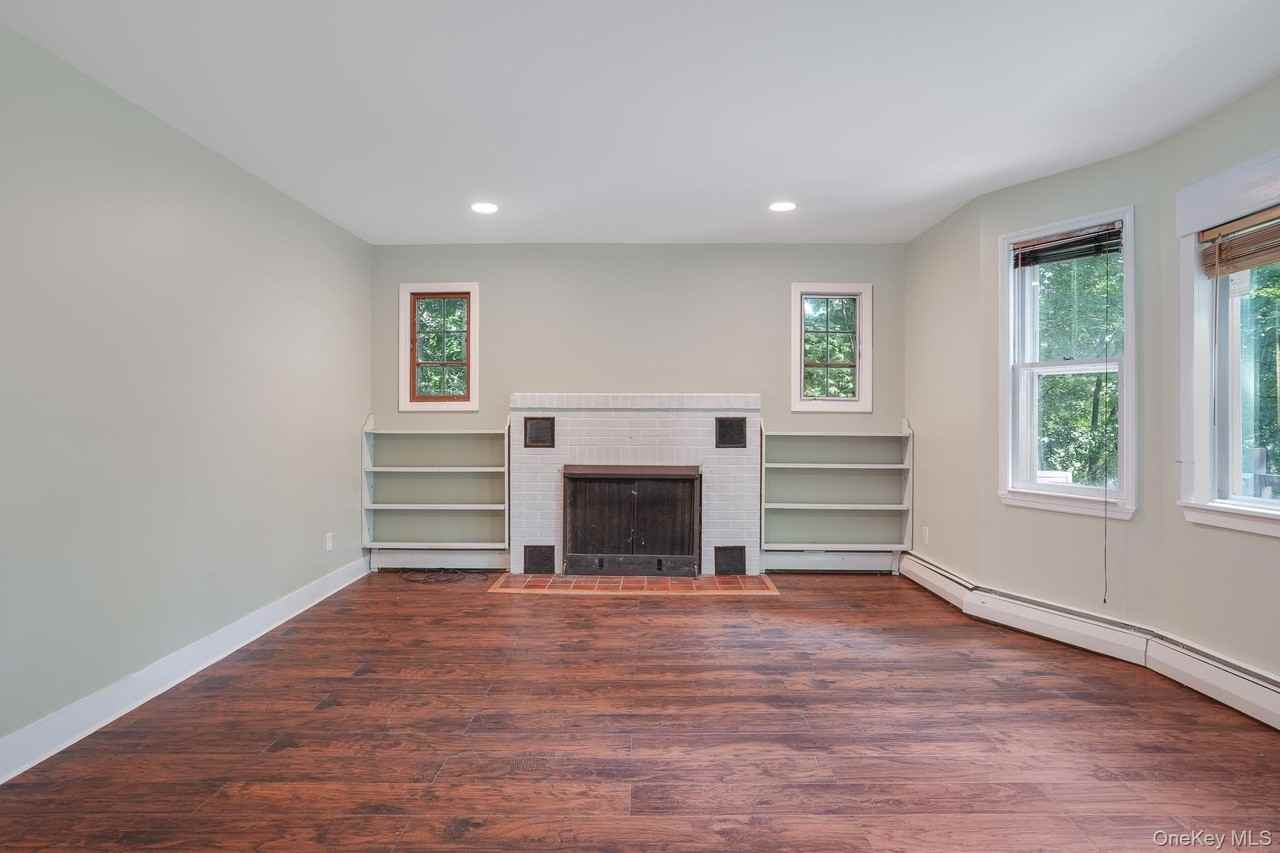 220 South St - Photo 6 of 24