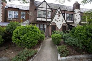 featured image of 9414 68th Ave