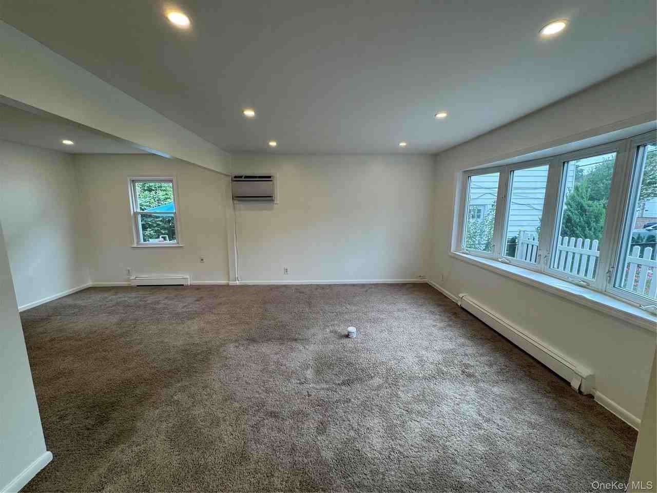 25401 Pembroke Ave - Photo 2 of 20