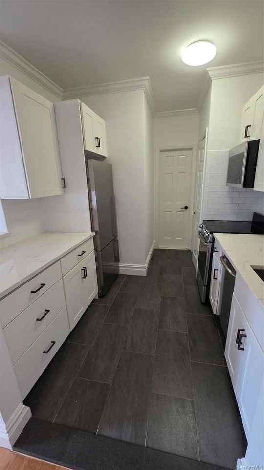 3 Main St #324