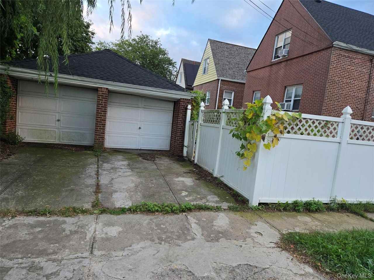8301 247th St - Photo 3 of 3