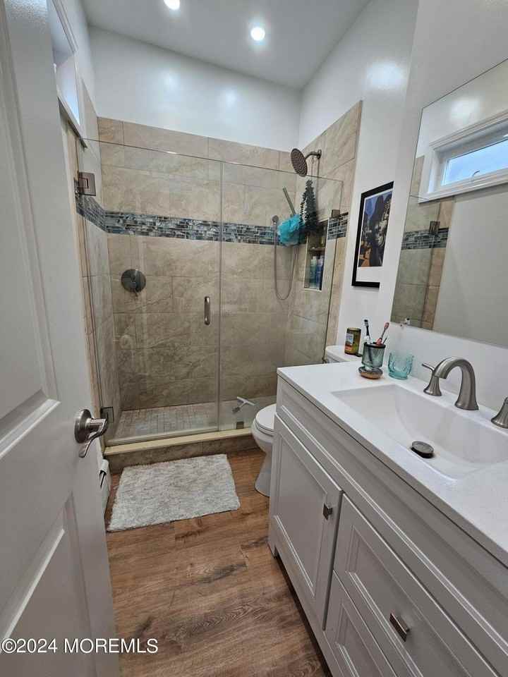408 4th Ave #1 - Photo 3 of 8
