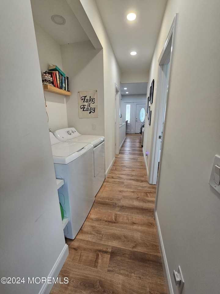 408 4th Ave #1 - Photo 5 of 8