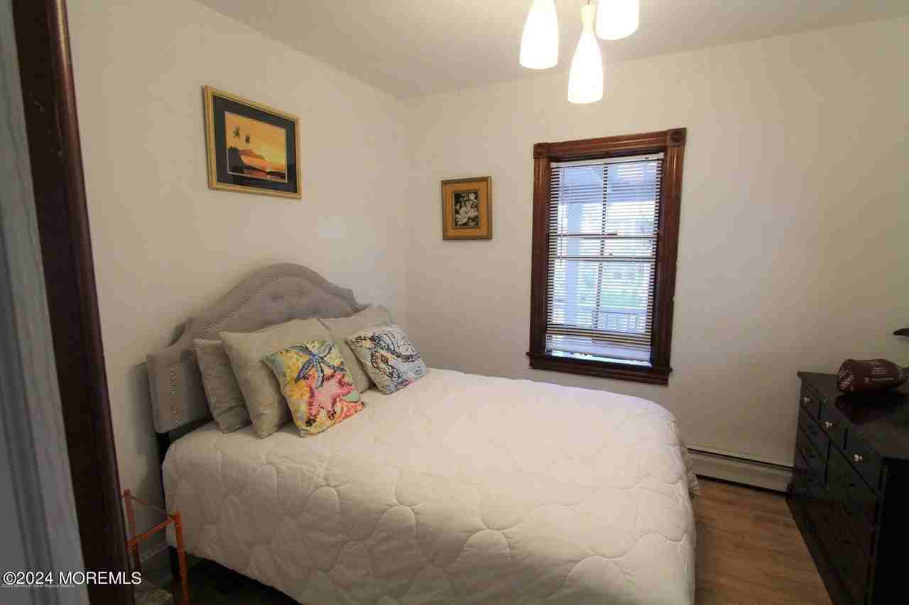 903 C St - Photo 7 of 12