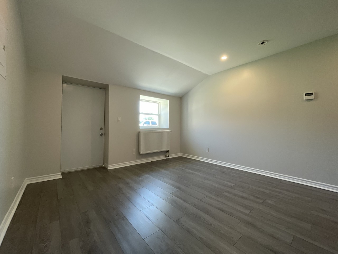 165 Dorset Street East - Photo 3 of 9