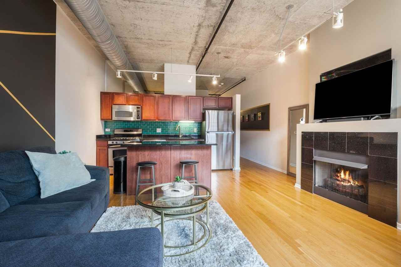 849 N Franklin St #515 - Photo 4 of 34