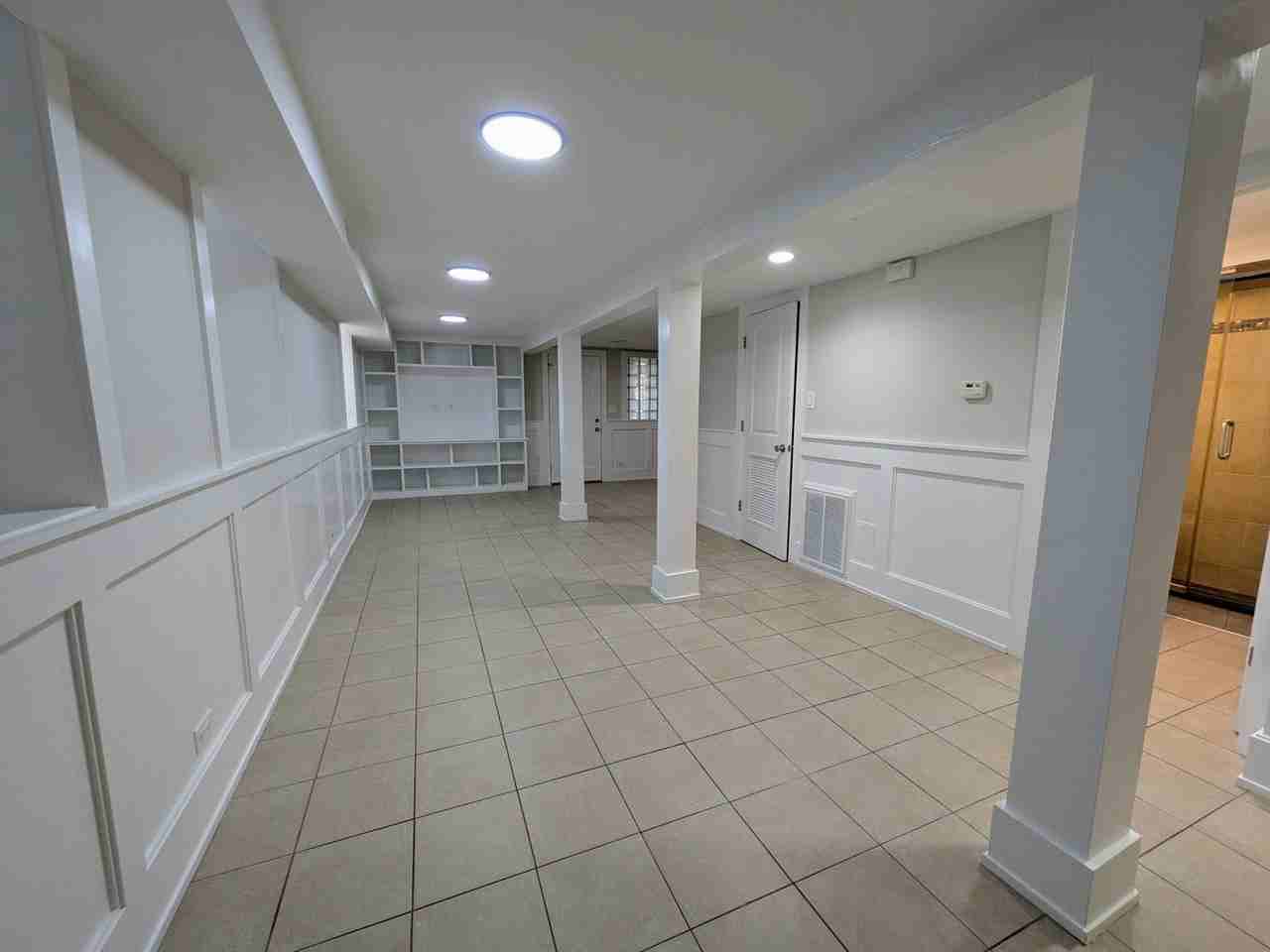 2619 N Hamlin Ave - Photo 7 of 15