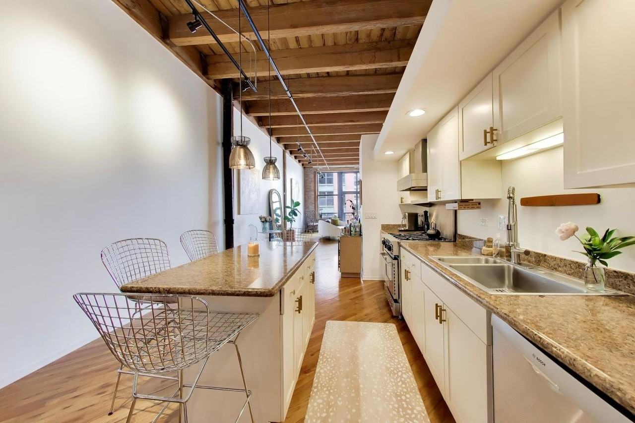 616 W Fulton St #503 - Photo 5 of 22