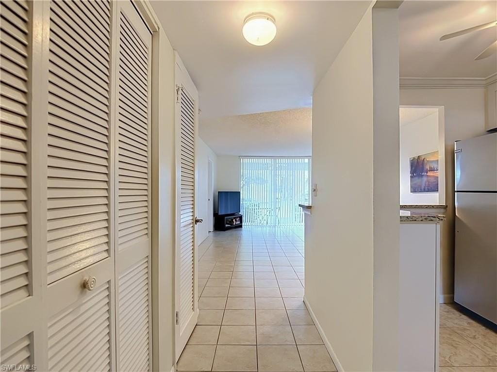 100 Forest Lakes Blvd #109 - Photo 4 of 32