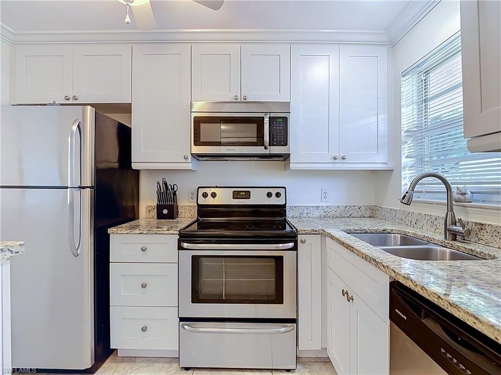 100 Forest Lakes Blvd #109 - Photo 5 of 32