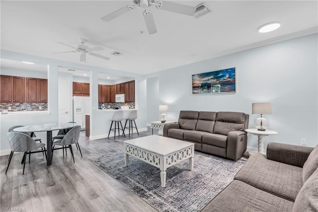 1391 Santiago Cir #902 - Photo 2 of 33