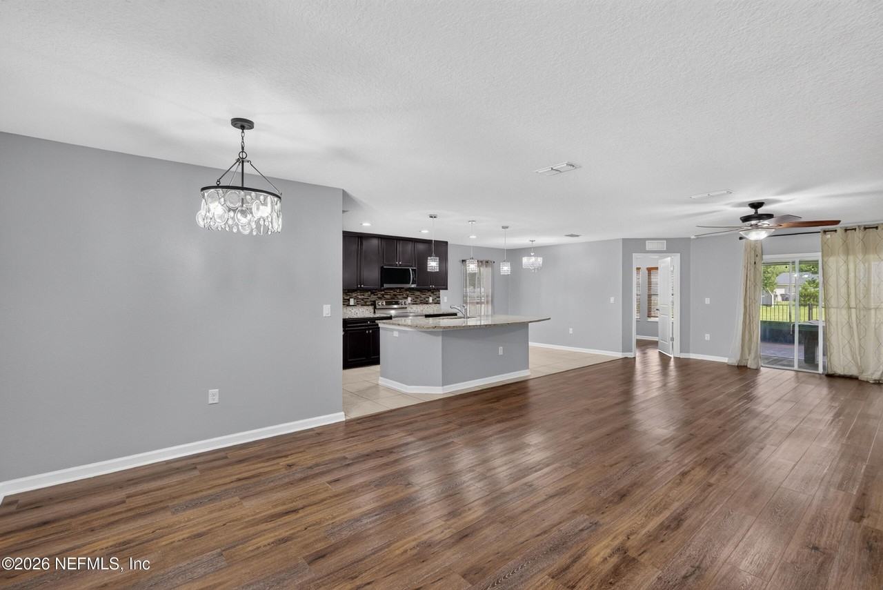 9909 Patriot Ridge Dr - Photo 6 of 39