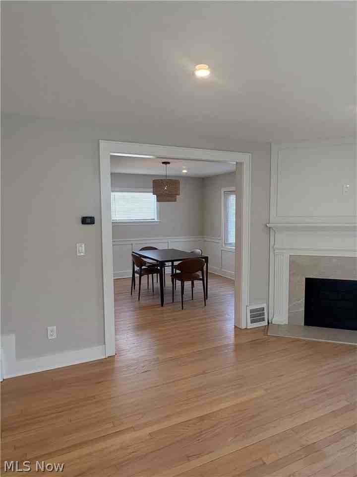 5180 Case Ave - Photo 7 of 12