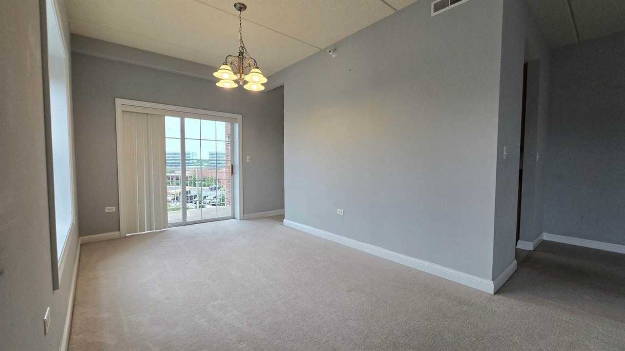 101 Pointe Dr - Photo 6 of 18
