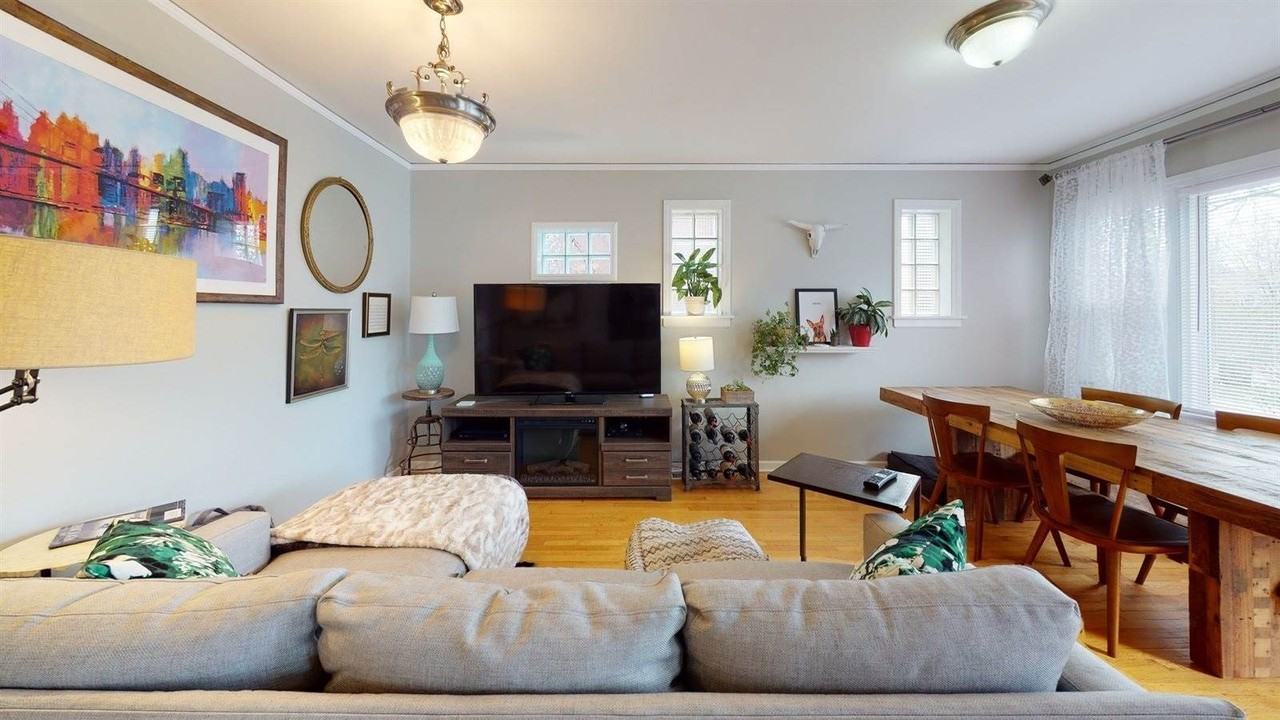311 Nordica Ave - Photo 2 of 15