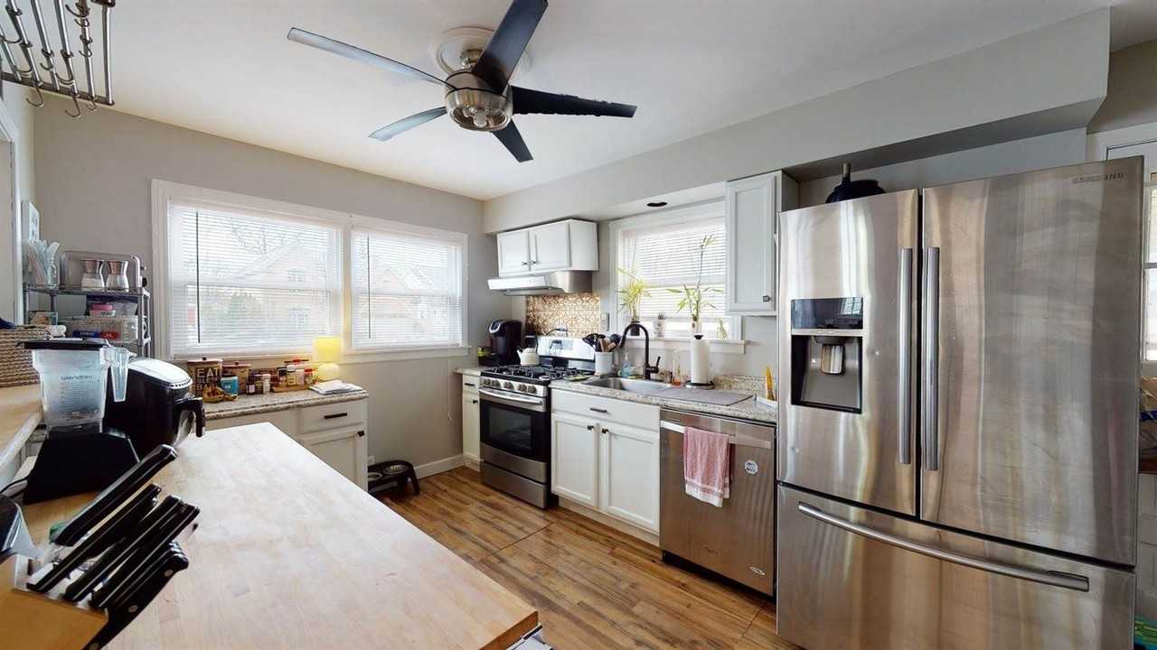 311 Nordica Ave - Photo 4 of 15